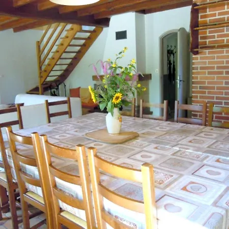 Casa vacanze House With 5 Bedrooms In Montpellier-de-medillan, With Furnished Garden - 20 Km From The Beach