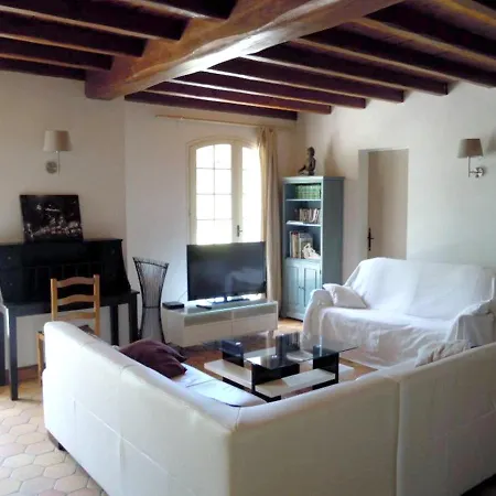 House With 5 Bedrooms In Montpellier-de-medillan, With Furnished Garden - 20 Km From The Beach